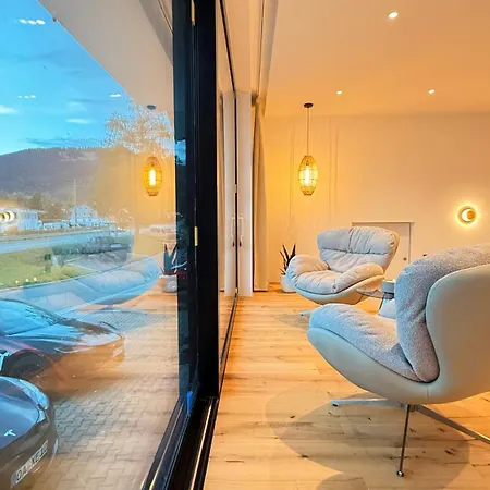 Allgaeu Living L Alpin Loft - - Neu Renoviert - Loggia - Bis 6 Personen - Parkplatz Apartmán *